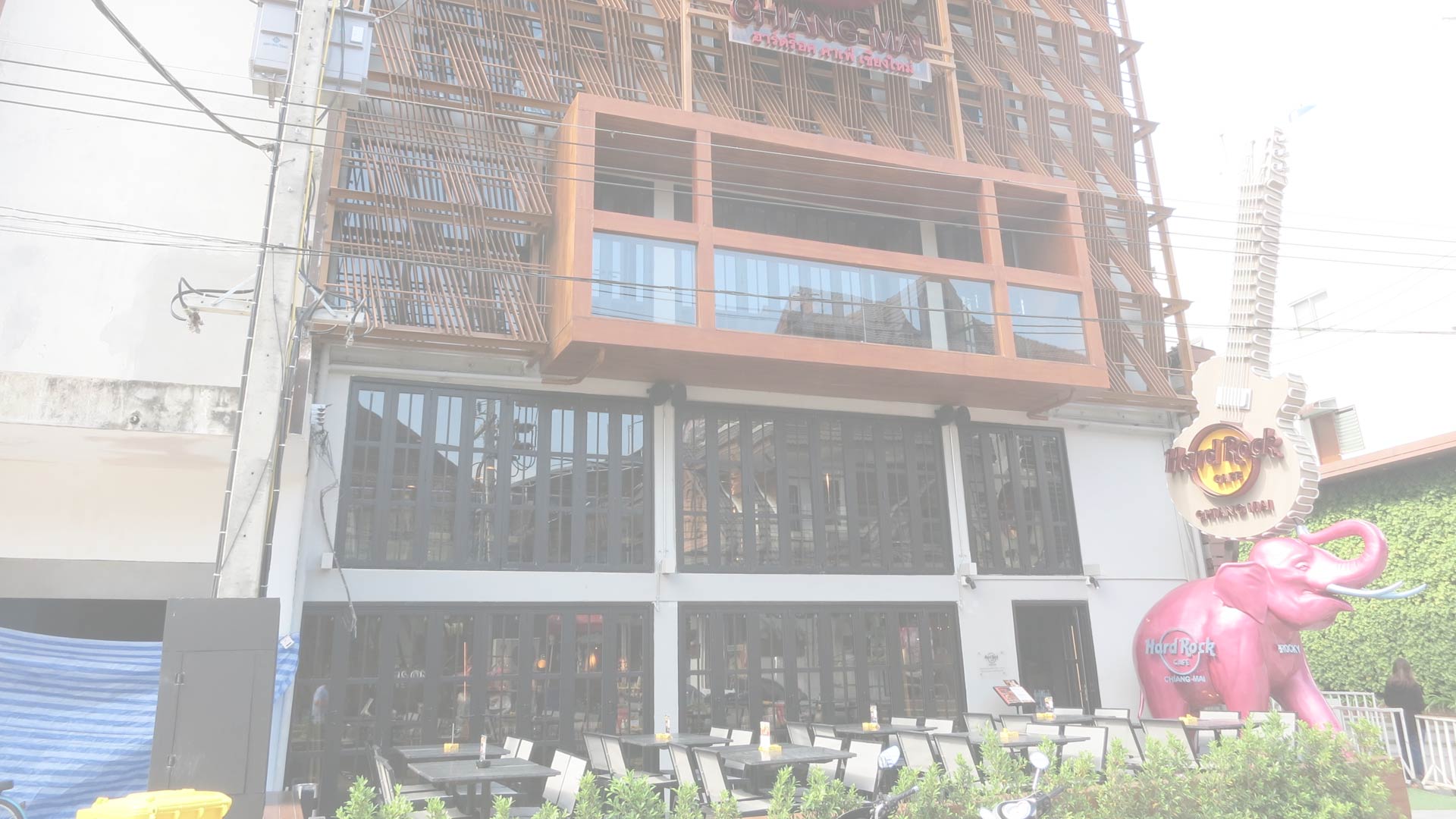 Hard Rock Cafe Chiang Mai Magnets, Pins & News